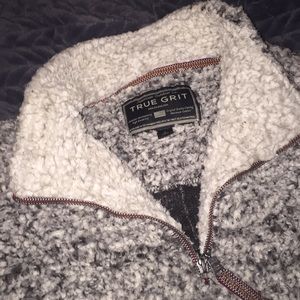True Grit women’s pullover size S ✨
